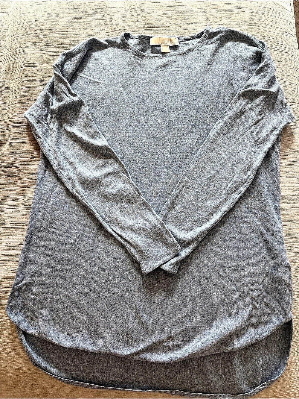 Michael Kors Long Sleeve Sweater in Gray/ Blue Small Like New